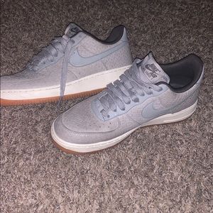 Nike Air Force 1